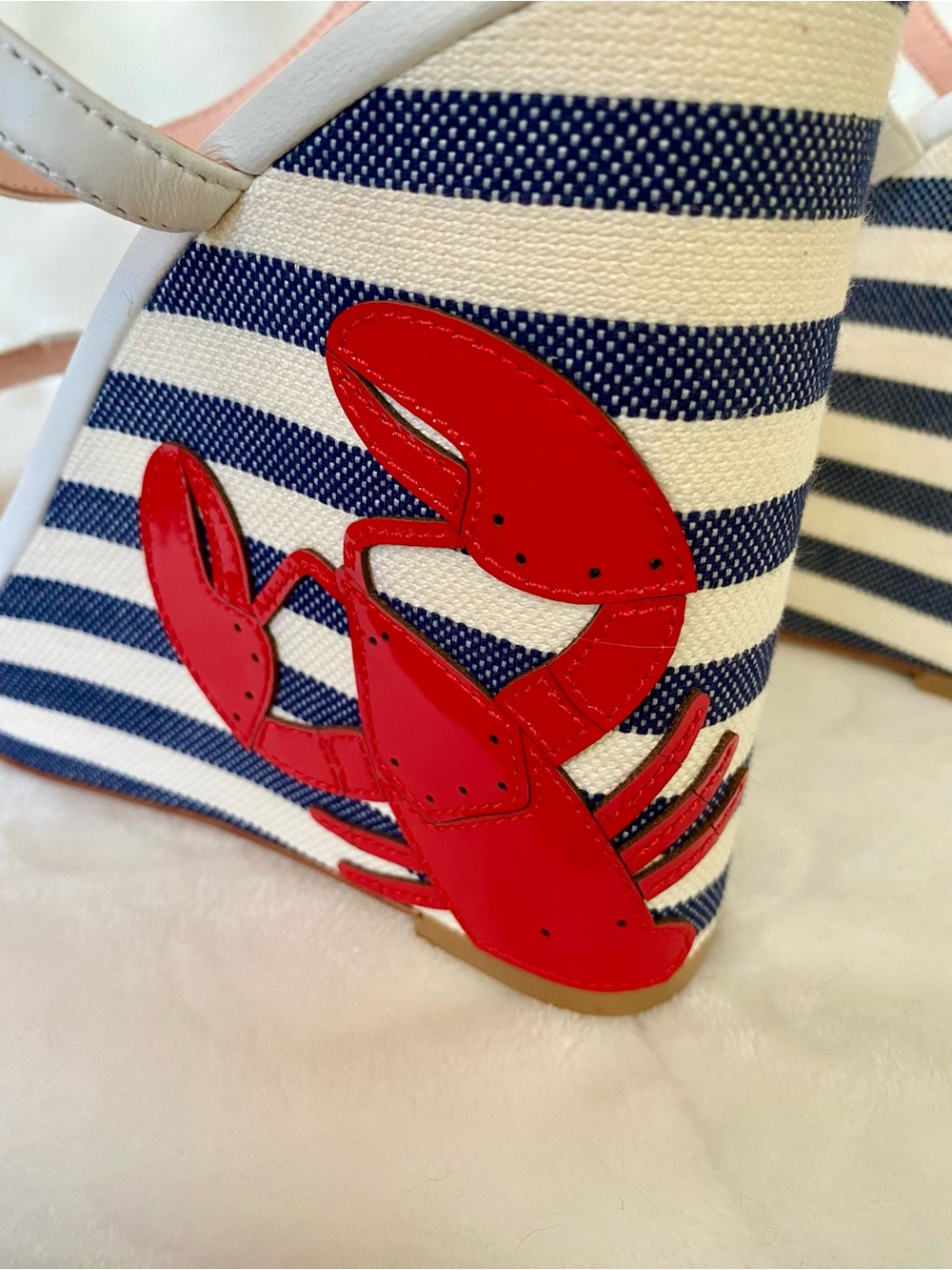 Kate Spade White Leather Stripe Wedge Sandals with Lobster Accent - Picture 6 of 7